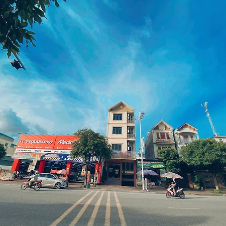 Nha Nghi Famy Otel Mong Cai Dış mekan fotoğraf
