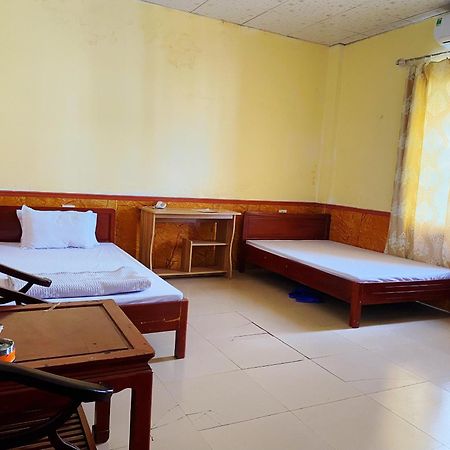 Nha Nghi Famy Otel Mong Cai Dış mekan fotoğraf