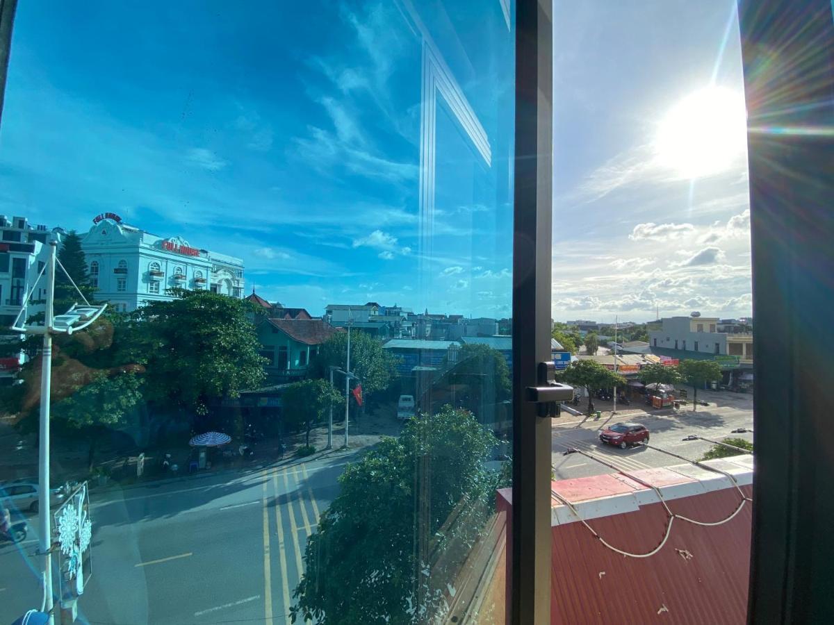 Nha Nghi Famy Otel Mong Cai Dış mekan fotoğraf