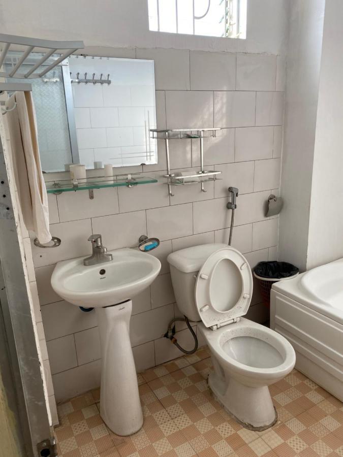 Nha Nghi Famy Otel Mong Cai Dış mekan fotoğraf