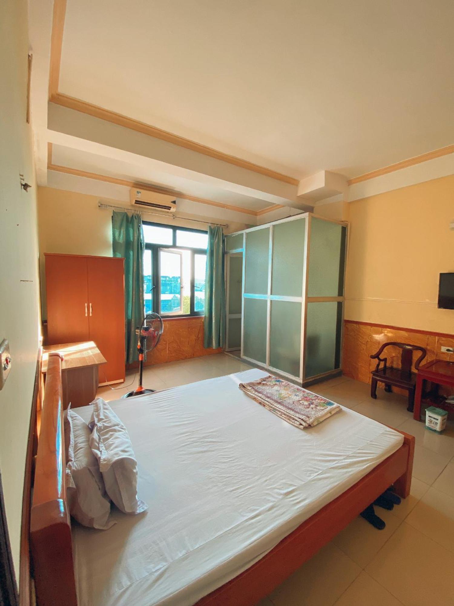 Nha Nghi Famy Otel Mong Cai Dış mekan fotoğraf